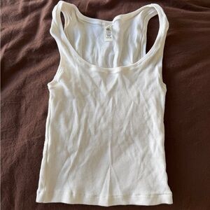 SKIMS White Ribbed Scoop Tank